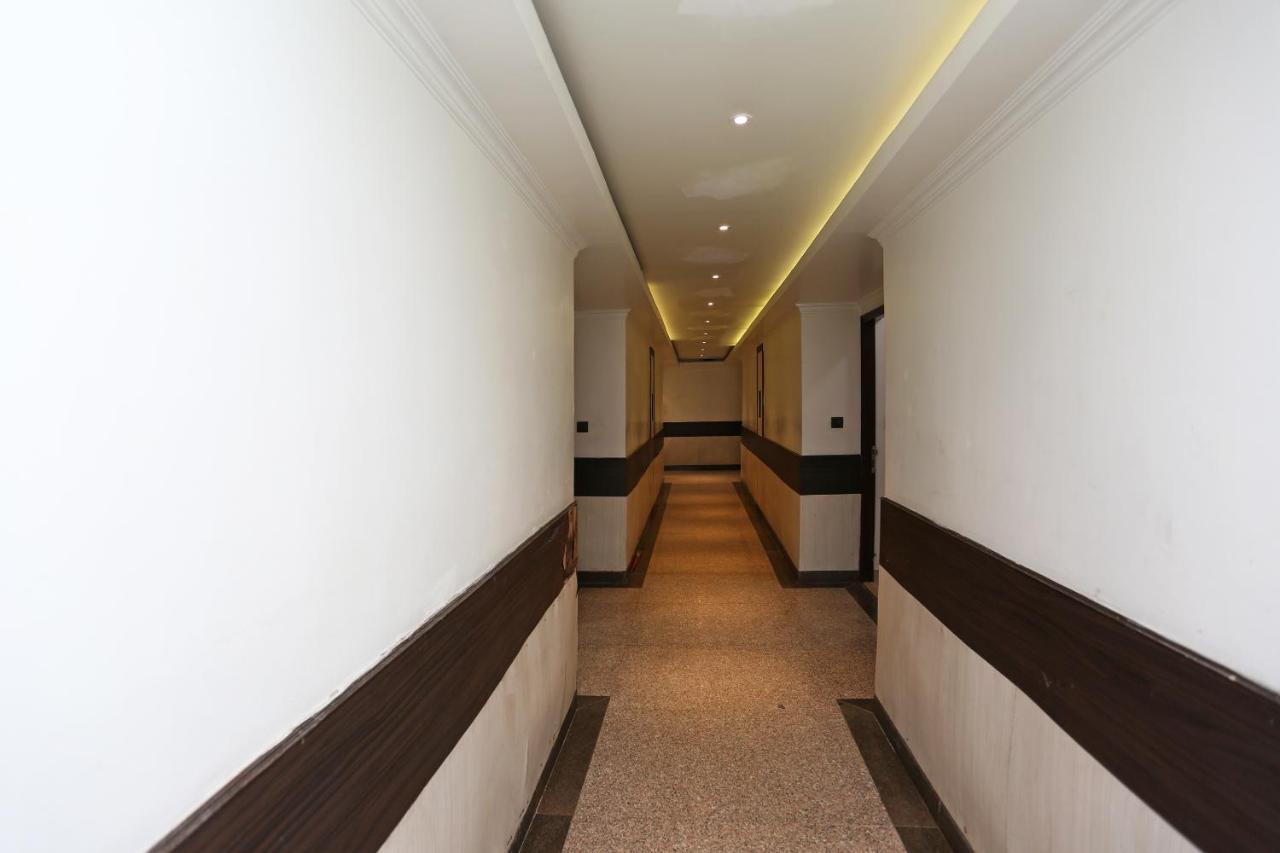 Capital O 5663 Gs Inn Chinhat Kültér fotó